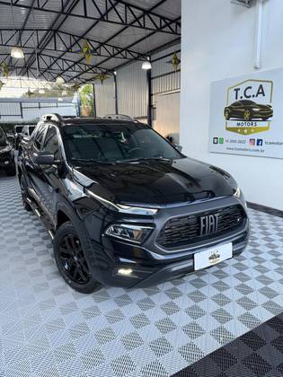 FIAT TORO 2.0 16V TURBO DIESEL ULTRA 4WD AT9 FIAT TORO 2.0 16V TURBO DIESEL ULTRA 4WD AT9
